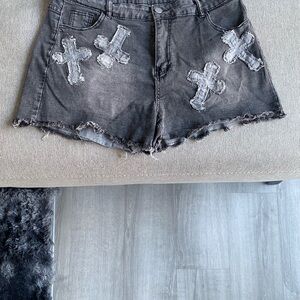 Gray Jean Skirt with Distressed Hem and Casual Vibe